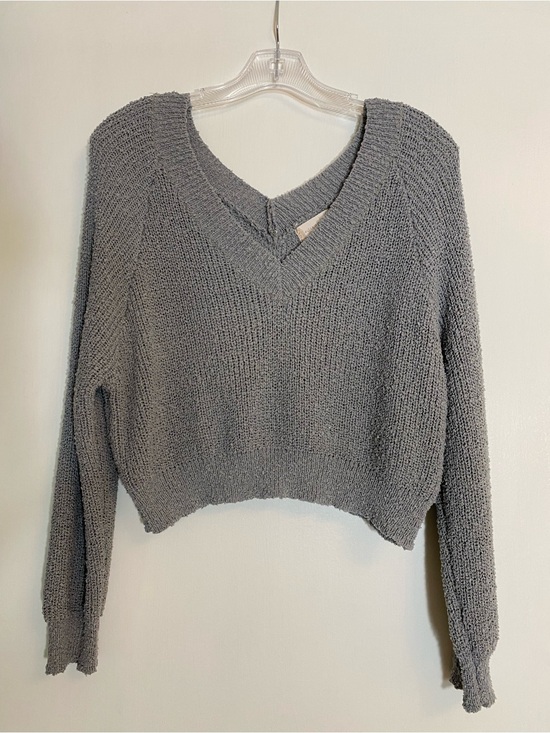 Altar'd State Sweaters - Altar’d State Sage Green V-Neck Women's Sweater - Lightweight Knit Size S